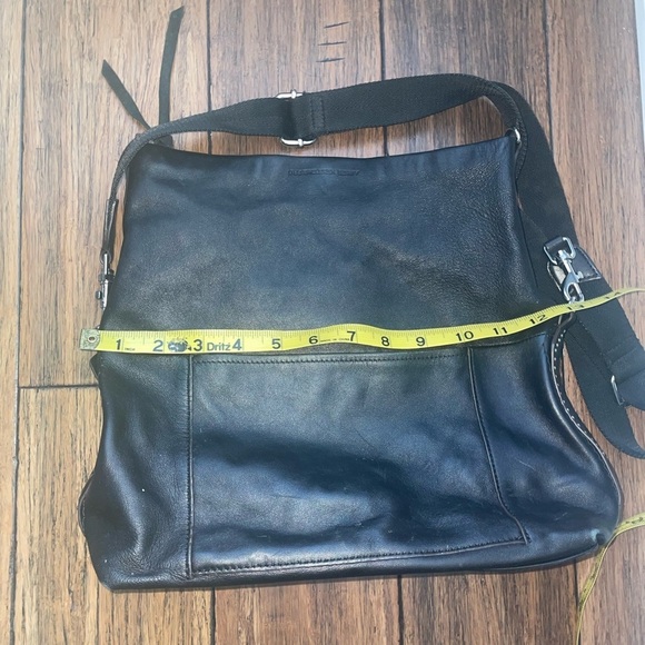 Black shoulder bag Aimee kestenberg fold over bag - Picture 14 of 15